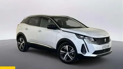 Begagnad Peugeot 3008 GT 226 HK (166 kW) 2023 Vit SUV