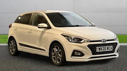 White Used 2020 Hyundai i20 Premium Hatchback | £12,495 (Fair price)