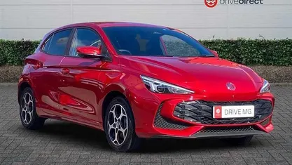 Tri coat dynamic red Used 2024 MG MG3 Trophy Hatchback | £16,077 (Fair price)