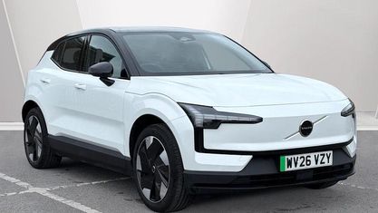 Używany Volvo EX30 Plus 200 kW (272 KM) 2025 Biały SUV