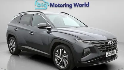 Usado Hyundai Tucson Premium 180 HP (132 kW) 2023 Cinzento SUV