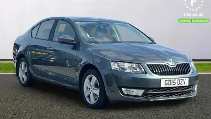 Begagnad Skoda Octavia SE 140 HK (102 kW) 2015 Grå Halvkombi