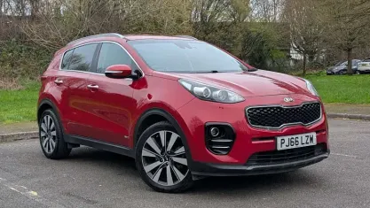Used Kia Sportage 136 HP (100 kW) 2016 Red SUV