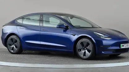 Used Tesla Model 3 Long Range AWD 366 kW (498 HP) 2022 Blue Sedan