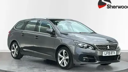 Used Peugeot 308 SW Allure 131 HP (96 kW) 2019 Grey Estate