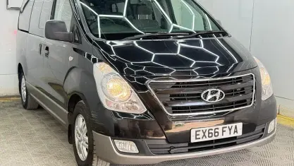 Used Hyundai I800 SE 170 HP (125 kW) 2018 MPV