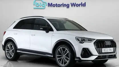 Second-hand Audi Q3 Black Edition 150 CP (110 kW) 2022 Alb SUV