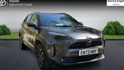 Second-hand Toyota Yaris Hybrid Design 116 CP (85 kW) 2026 Break