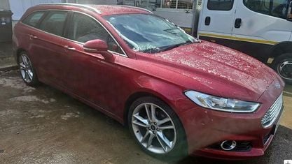 Begagnad Ford Mondeo Active 179 HK (131 kW) 2016 Röd Kombi