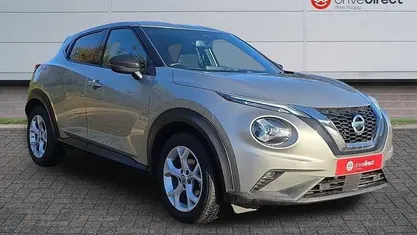 Silver Used 2020 Nissan Juke N-Connecta SUV | £12,408 (Fair price)