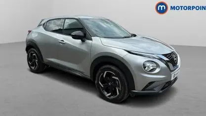 Used Nissan Juke N-Connecta 114 HP (83 kW) 2023 Silver SUV