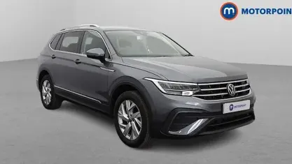Used VW Tiguan Allspace Life 150 HP (110 kW) 2024 Grey SUV