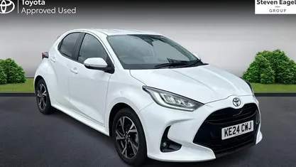 Used Toyota Yaris Hybrid Design 116 HP (85 kW) 2026 Hatchback