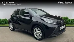 Black Used 2023 Toyota Aygo PURE Hatchback | £14,227 (Fair price)