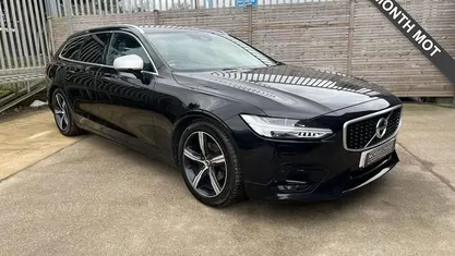Used Volvo V90 R-Design 190 HP (139 kW) 2019 Estate