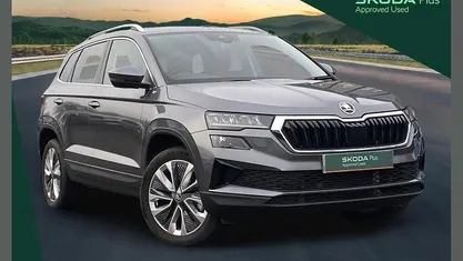 Used 2025 Skoda Karoq SE L SUV | £27,464 (Fair price)