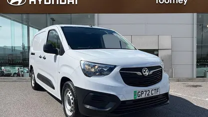 Used Vauxhall Combo 100 kW (136 HP) 2023 MPV