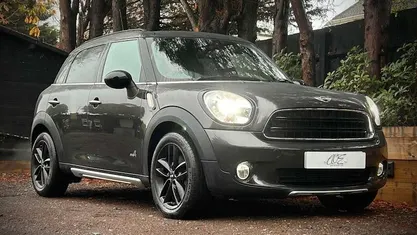 Used 2016 Mini Cooper Hatchback | £10,790 (Good price)