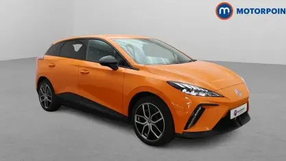 Used MG MG4 EV Trophy 150 kW (204 HP) 2023 Orange Hatchback