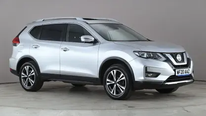 Usado Nissan X-Trail N-Connecta 159 HP (116 kW) 2020 Prateado SUV