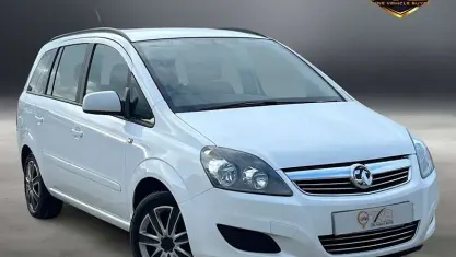Usado Vauxhall Zafira 120 HP (88 kW) 2014 Monovolume