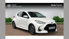 White Used 2022 Toyota Yaris Hybrid Design Hatchback | £16,415 (Fair price)