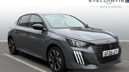 Used Peugeot 208 Allure 101 HP (74 kW) 2025 Hatchback