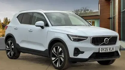 Used Volvo XC40 Ultra 163 HP (119 kW) 2025 Blue SUV