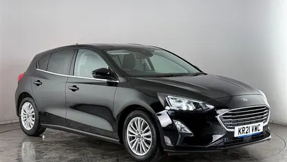 Used Ford Focus Titanium 125 HP (91 kW) 2021 Black Hatchback