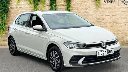 Used VW Polo Life 95 HP (69 kW) 2024 Grey Hatchback