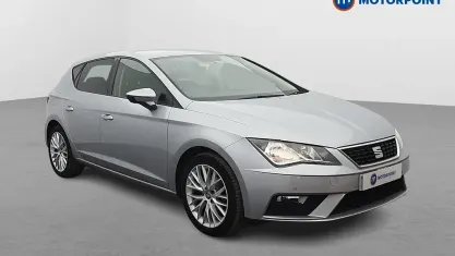 Used Seat Leon SE Dynamic 116 HP (85 kW) 2020 Silver Hatchback
