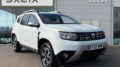 Used Dacia Duster Prestige 150 HP (110 kW) 2022 White SUV