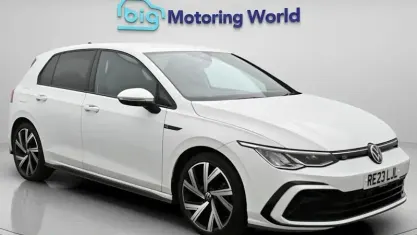 Used VW Golf VIII R-line 150 HP (110 kW) 2023 White Hatchback