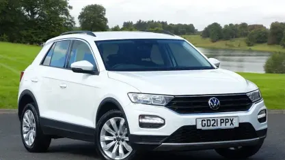 Used VW T-Roc SE 110 HP (80 kW) 2021 SUV