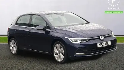 Begagnad VW Golf VIII Style 131 HK (96 kW) 2024 Halvkombi