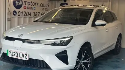 Used MG MG5 EV Trophy 114 kW (156 HP) 2022 White Estate