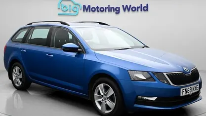 Used Skoda Octavia SE Drive 150 HP (110 kW) 2019 Blue Estate