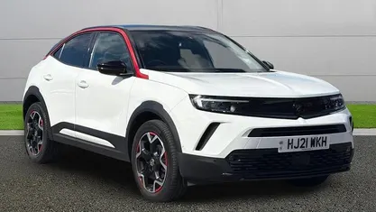 Used Vauxhall Mokka SRi 101 HP (74 kW) 2021 White SUV