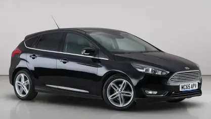 Used Ford Focus Titanium 125 HP (91 kW) 2016 Black Hatchback