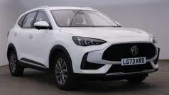 White Used 2023 MG HS SE SUV | £17,500 (Fair price)