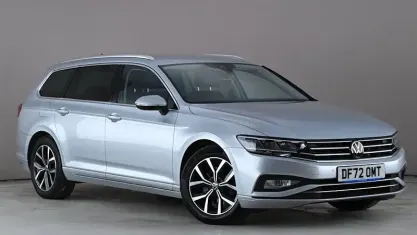 Used VW Passat SEL 150 HP (110 kW) 2023 Silver Estate