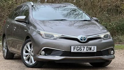 Used Toyota Auris Touring Sports 136 HP (100 kW) 2017 Estate
