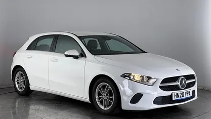 Used Mercedes A180 SE 136 HP (100 kW) 2020 White Hatchback