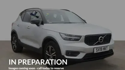 Used Volvo XC40 R-Design 190 HP (139 kW) 2020 SUV