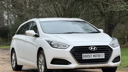 Used 2017 Hyundai i40 Estate | £4,499 (Fair price)