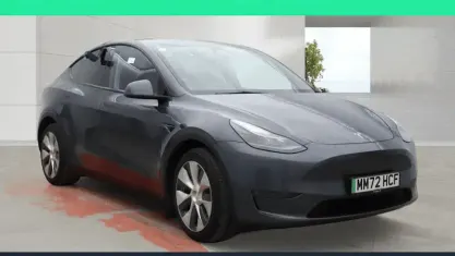 Used Tesla Model Y Long Range AWD 286 kW (389 HP) 2025 SUV