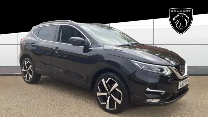 Used Nissan Qashqai N-Motion 158 HP (116 kW) 2021 Black SUV