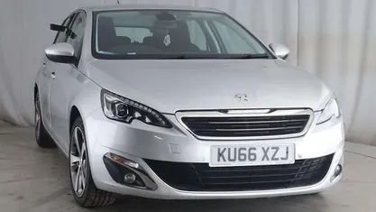 Silver Used 2016 Peugeot 308 Allure Hatchback | £6,199 (Fair price)