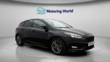 Used Ford Focus ST-Line 140 HP (102 kW) 2017 Hatchback