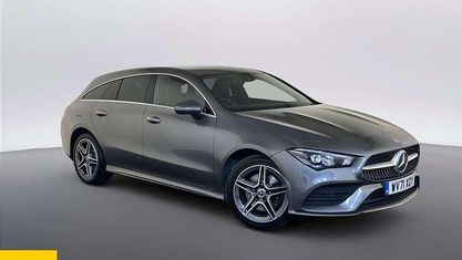 Usado Mercedes CLA250e Shooting Brake AMG Line Premium 218 HP (160 kW) 2021 Cinzento Carrinha